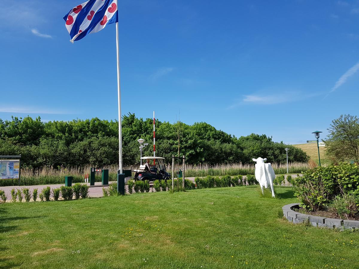 هرلينجن Bed And Breakfast De Zeehoeve المظهر الخارجي الصورة