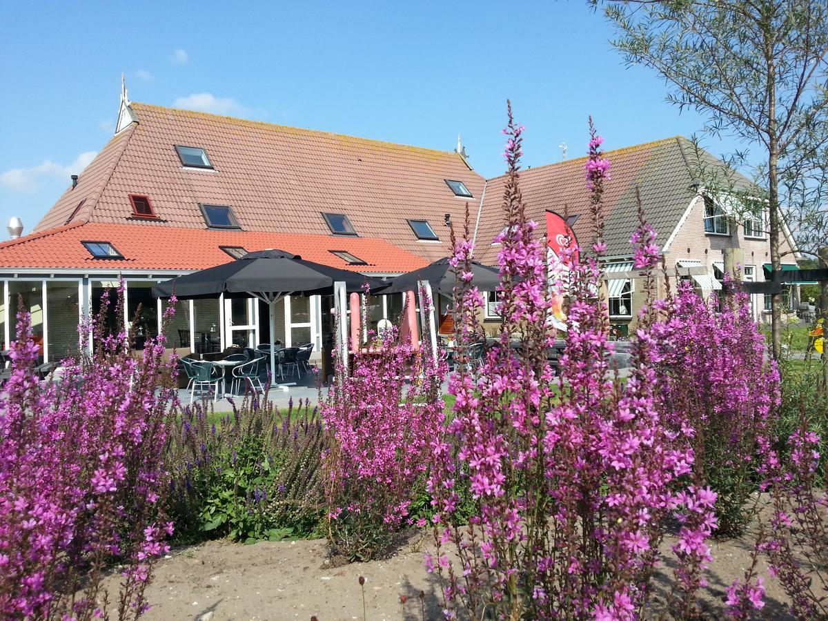 هرلينجن Bed And Breakfast De Zeehoeve المظهر الخارجي الصورة
